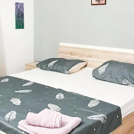 Apartment 2 Bedroom Stunning In Jelsa (Hvar)